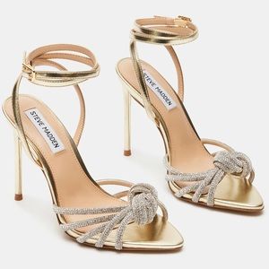 Steve Madden Able Gold Sandals with rhinestone diamonds